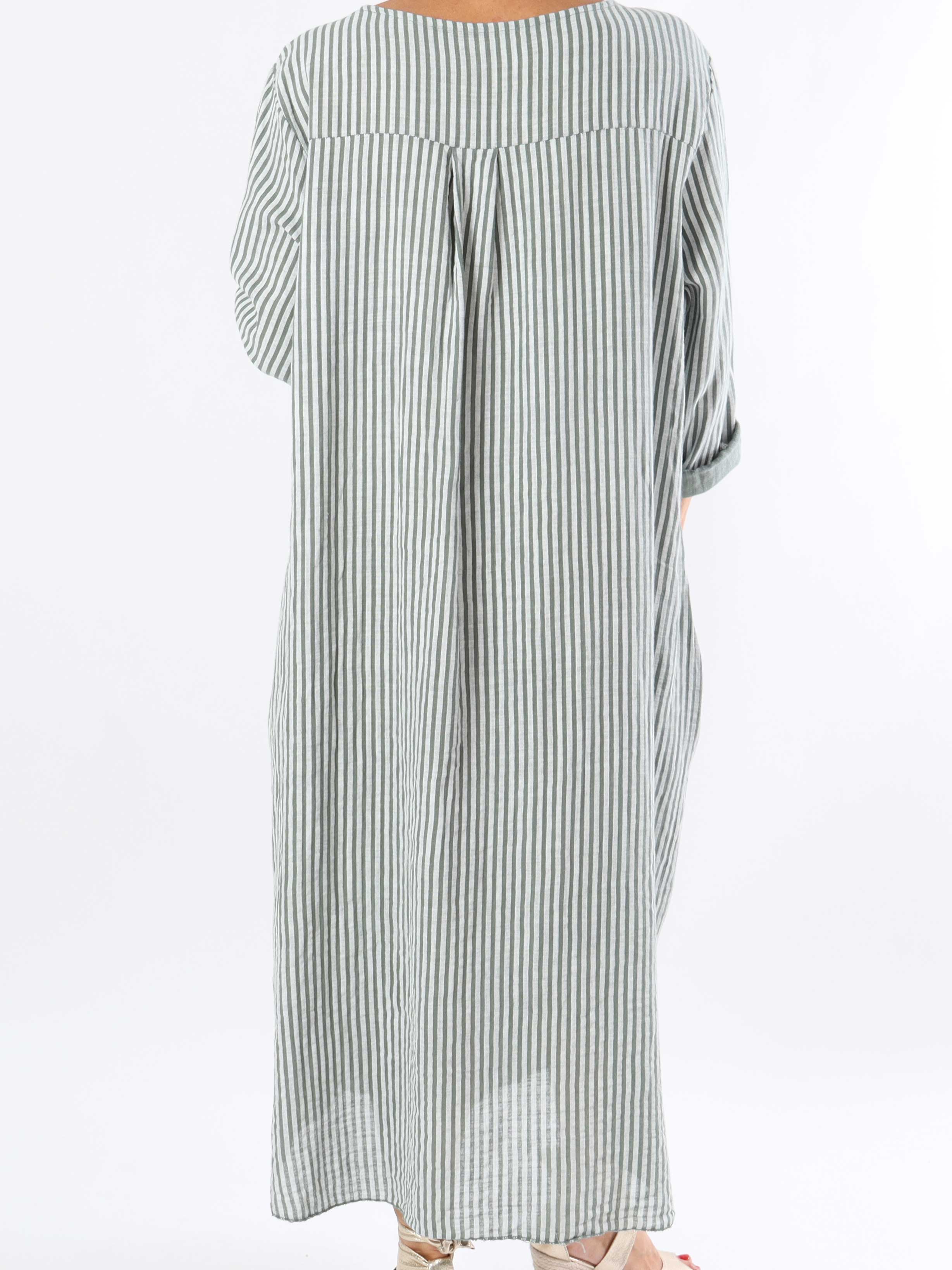 Arizona Stripe - Lång bomullsklänning i plus size i linne-liknande tyg